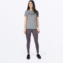Charger l'image dans la galerie, HeliumPrem_TShirt_W_GreyHeatherMutedGrape_241414-_0784_fullbody