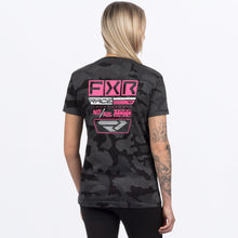 Charger l'image dans la galerie, Gladiator_PremiumTShirt_W_GreyCamoEPink_251410-_0794_back