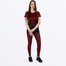 Charger l'image dans la galerie, ExhaleActive_TShirt_W_Merlot_231419-_2712_Fullbody
