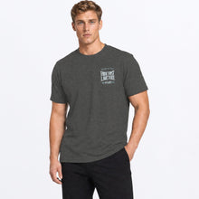 Charger l'image dans la galerie, MRideFastLiveFreePremium_T-Shirt_CharBlue_SKU_262021-_0840_Front
