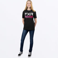 Charger l'image dans la galerie, RaceDivPrem_TShirt_Y_BlackRazz_241534-_1028_frontFULL

